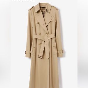 BNWT Burberry Waterloo trench coat